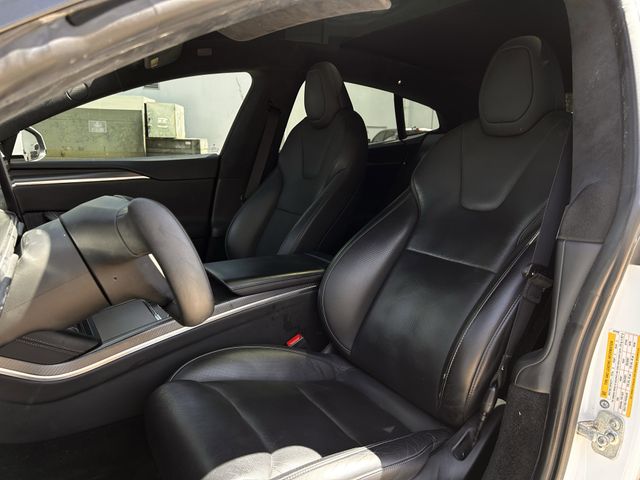 Used 2021 Pearl White Multi-Coat Tesla Plaid image 24