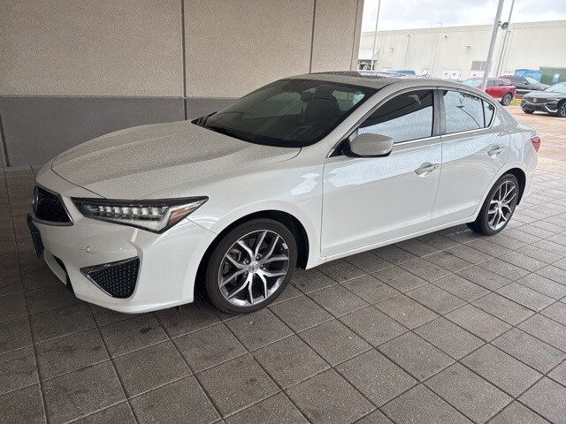 2022 Acura ILX Premium photo 2