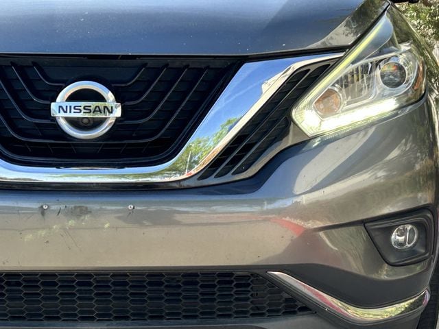 Used 2017 Gun Metallic Nissan Platinum image 10