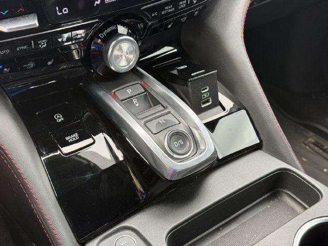 2025 Acura MDX A-Spec Package - Photo 18