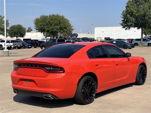 2022 Dodge Charger SXT photo 3