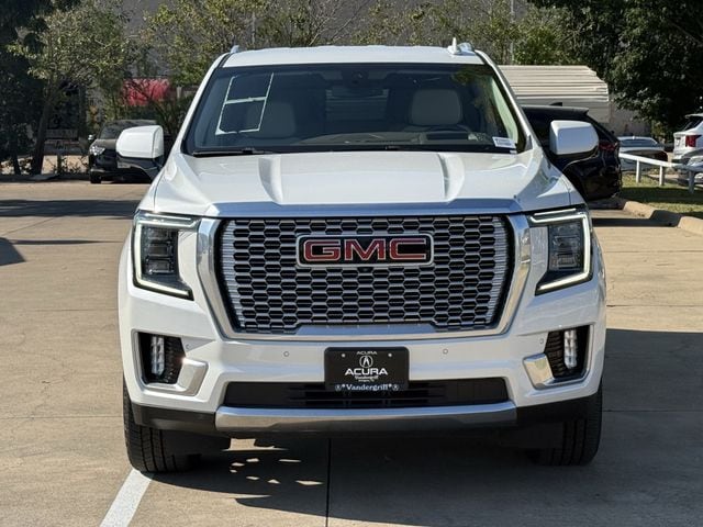 Used 2022 White Frost Tricoat GMC Denali image 7