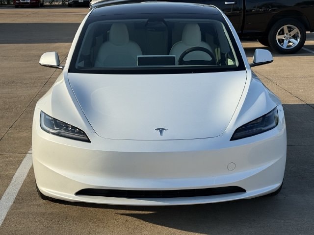 Used 2025 Pearl White Multi-Coat Tesla Long Range image 7