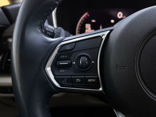 Certified Used 2025 Majestic Black Pearl Acura Technology Package image 14
