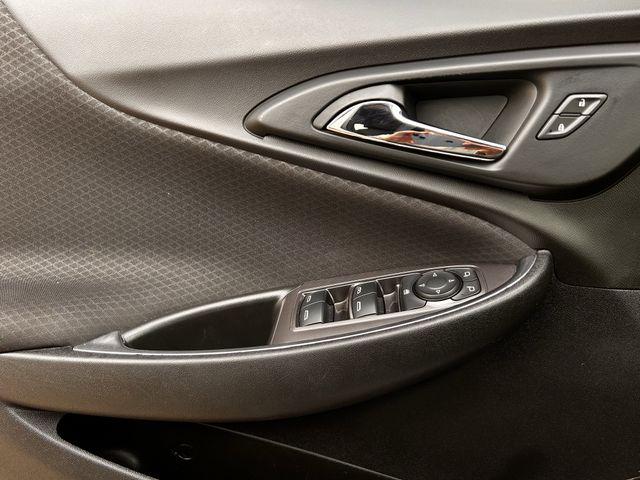 Used 2020 Summit White Chevrolet LT image 26