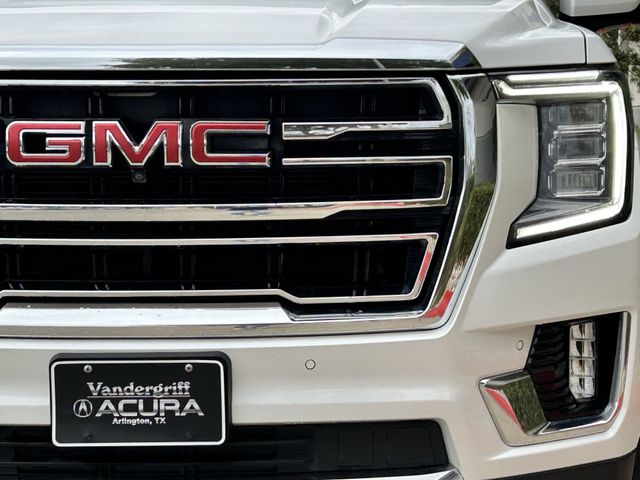 Used 2021 White Frost Tricoat GMC SLT image 9