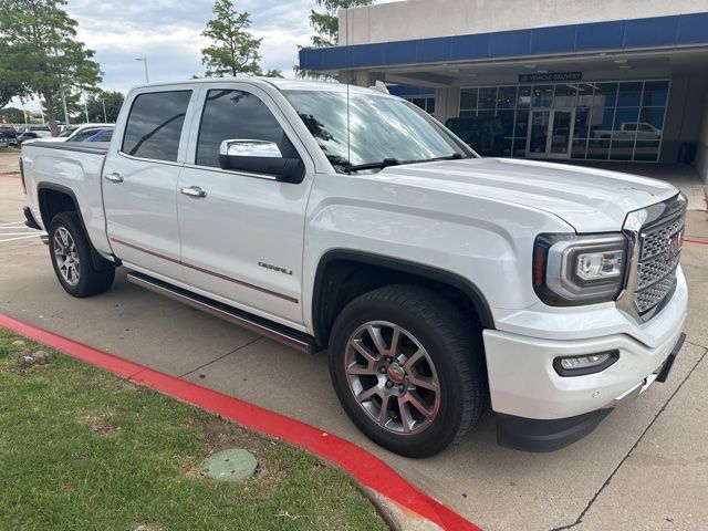 2016 GMC Sierra 4WD Crew Cab Short Box's photo