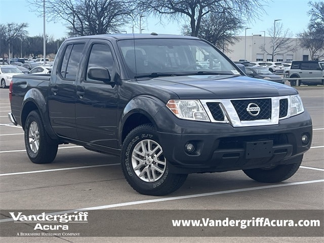 2015 Nissan Frontier SV's photo