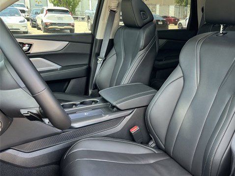 Certified Used 2026 Platinum White Pearl Acura FWD Technology Package image 28
