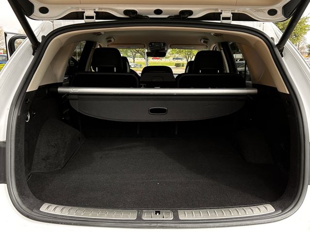 Used 2024 White Genesis 2.5T image 32