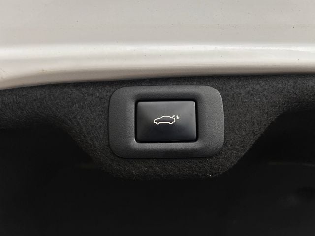 Used 2022 Ultra White Lexus 350 F Sport image 36