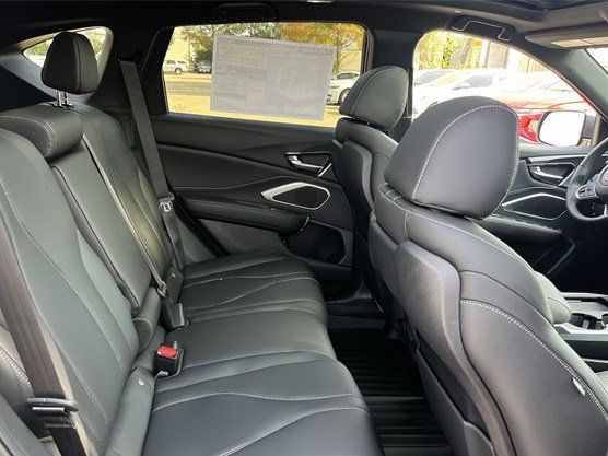 New 2026 Platinum White Pearl Acura SH-AWD image 32