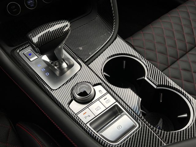 Used 2024 Bond Silver Genesis 3.3T Sport Advanced image 23