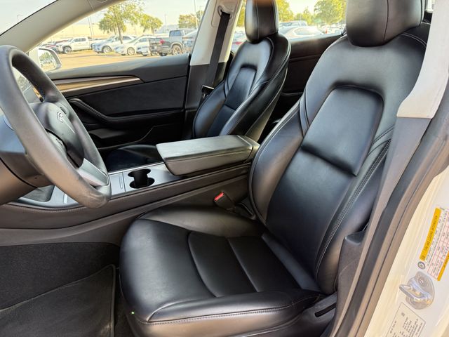 Used 2022 Pearl White Multi-Coat Tesla Long Range image 22
