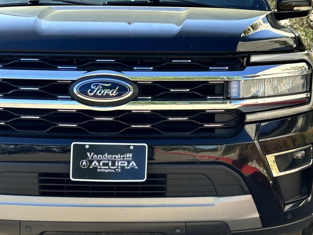 Used 2022 Agate Black Metallic Ford Limited image 9