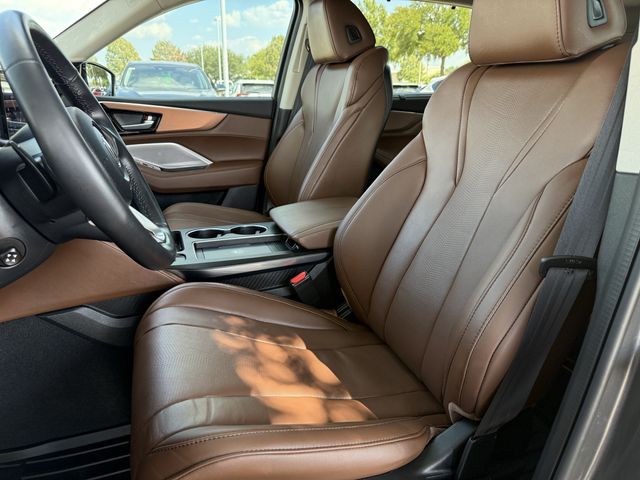 Certified Used 2025 Liquid Carbon Metallic Acura Technology Package image 24