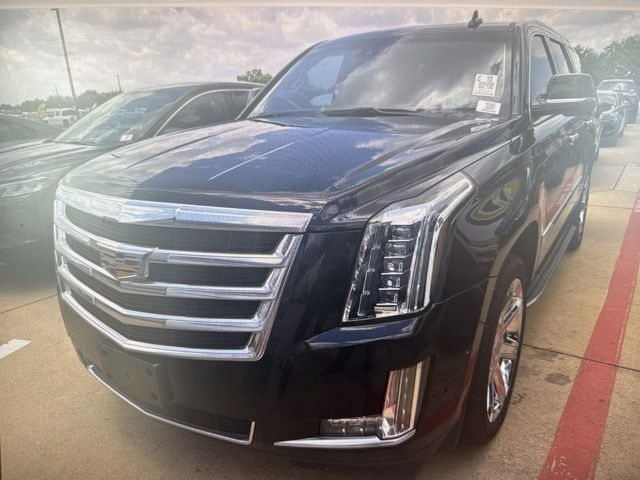2020 Cadillac Escalade 2WD Luxury's photo
