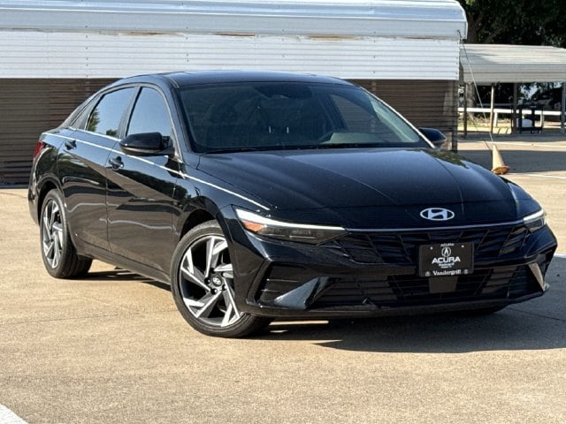 Used 2025 Abyss Black Hyundai SEL Convenience image 2