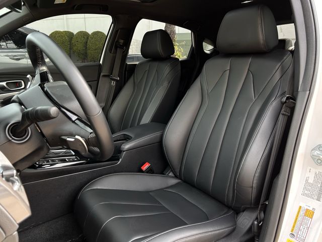 Used 2025 Platinum White Pearl Acura A-Spec Package image 27