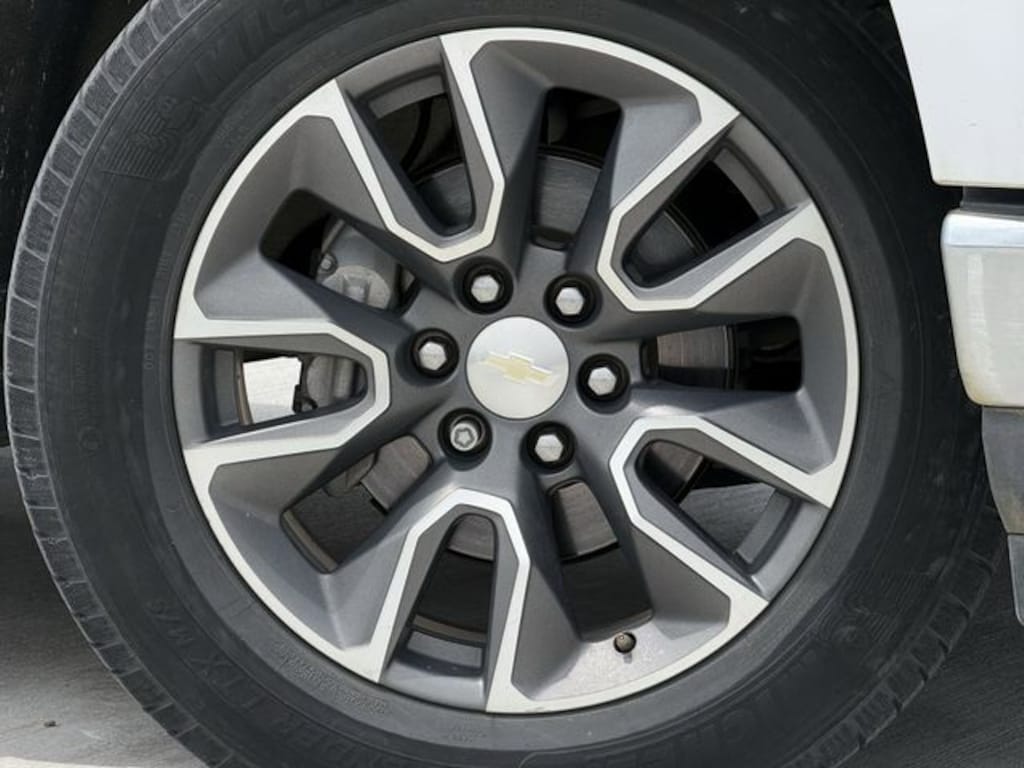 Used 2019 Chevrolet Silverado 1500 LT Truck Crew Cab