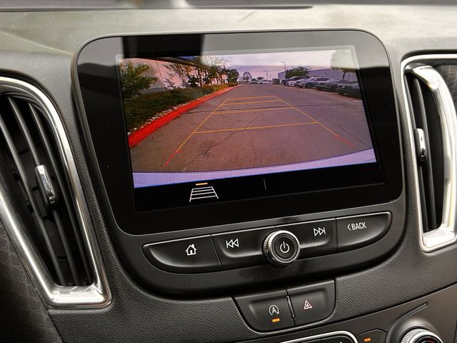 Used 2020 Summit White Chevrolet LT image 19