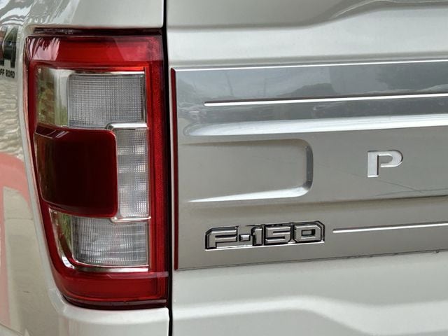 Used 2023 Oxford White Ford Platinum image 8