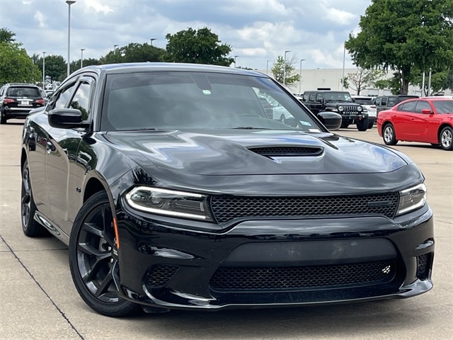 Used 2023 Dodge Charger R/T with VIN 2C3CDXCT1PH699939 for sale in Arlington, TX