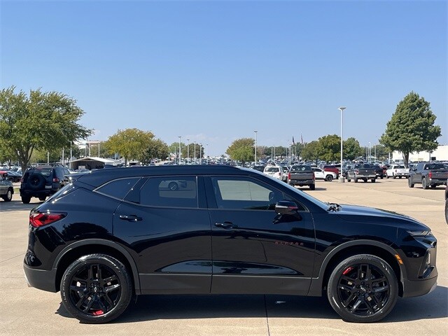 2022 Chevrolet Blazer 3LT photo 2