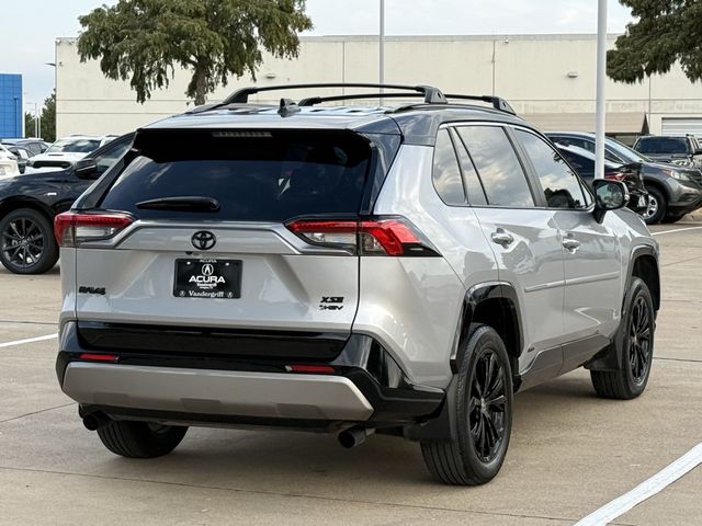 Used 2025 Silver Sky Metallic/Midnight Black Metallic Toyota XSE image 4
