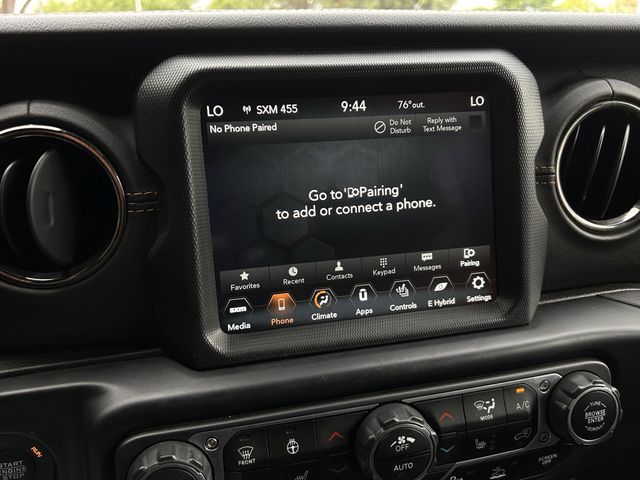 Used 2022 Sting-Gray Clearcoat Jeep Unlimited Sahara High Altitude 4xe image 19