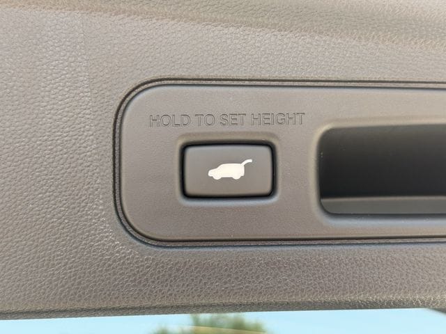 New 2026 Platinum White Pearl Acura SH-AWD Technology Package image 31