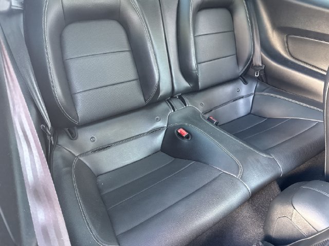 Used 2020 Magnetic Metallic Ford GT Premium image 26