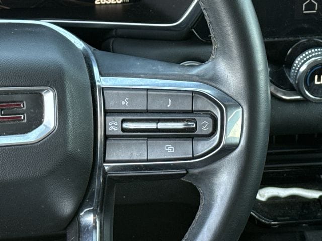 Used 2024 Summit White GMC Elevation image 14