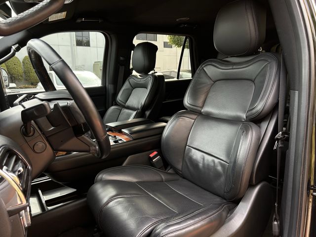 Used 2018 Burgundy Velvet Metallic Tinted Clearcoat Lincoln Premiere image 26