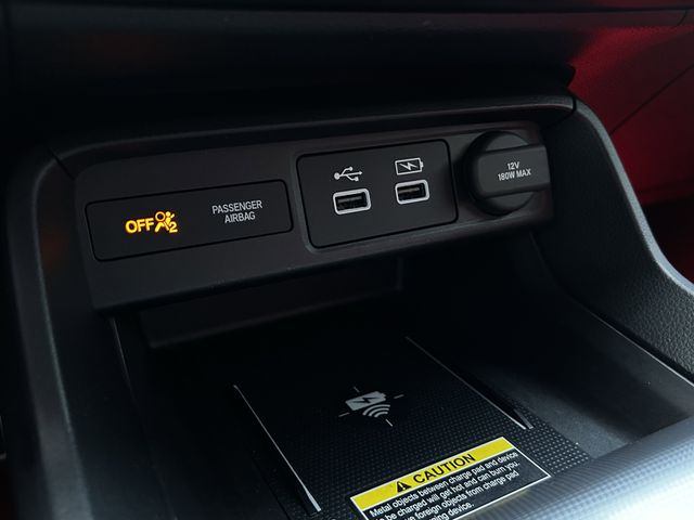 Used 2023 Championship White Honda  image 22