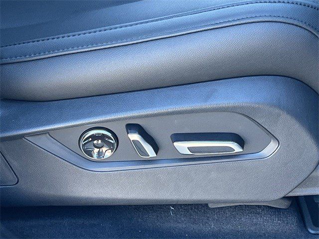 New 2026 Solar Silver Metallic Acura FWD image 9