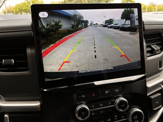 Used 2024 Iconic Silver Metallic Ford XLT image 19