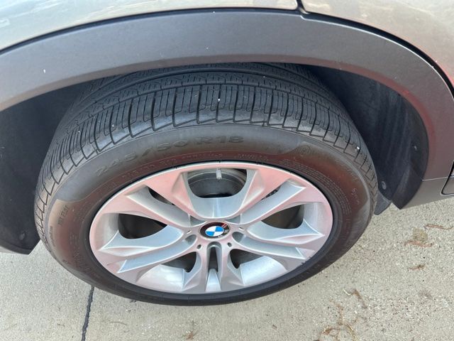 Used 2015 Space Gray Metallic BMW xDrive35i image 4