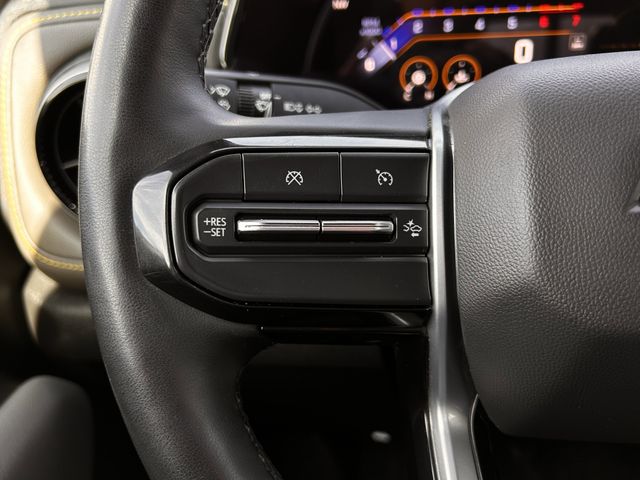 Used 2023 Black Chevrolet ZR2 image 15