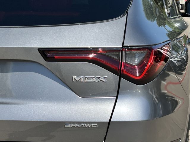 Used 2023 Liquid Carbon Metallic Acura A-Spec image 8