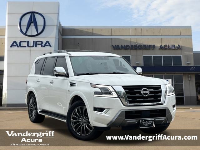 2022 Nissan Armada Platinum's photo