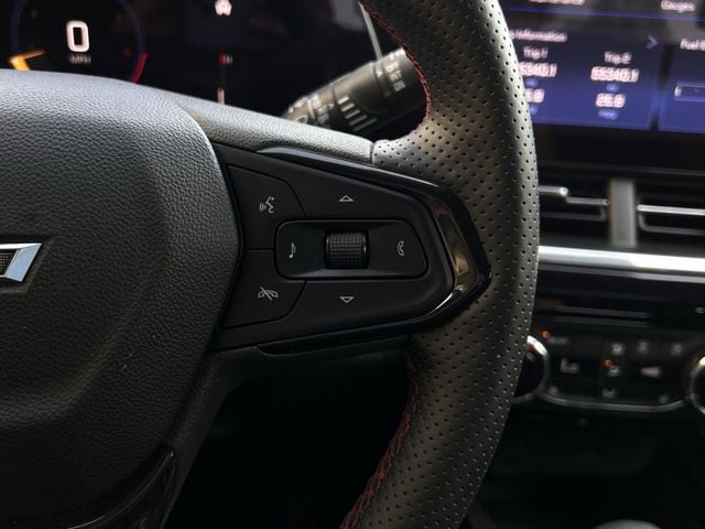 Used 2024 Summit White Chevrolet 2RS image 16