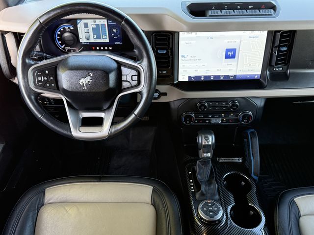 Used 2022 Oxford White Ford Wildtrak image 11