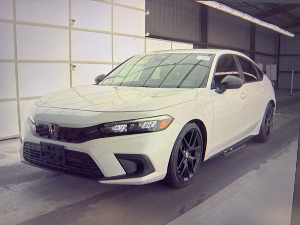 Used 2024 Honda Civic Sport Hatchback