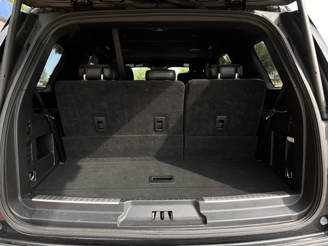 Used 2018 Burgundy Velvet Metallic Tinted Clearcoat Lincoln Premiere image 32