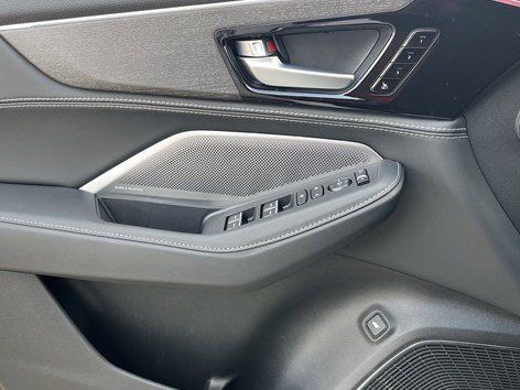 New 2026 Platinum White Pearl Acura SH-AWD Advance Package image 26
