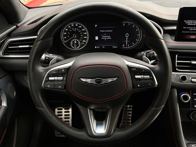 Used 2024 Bond Silver Genesis 3.3T Sport Advanced image 14