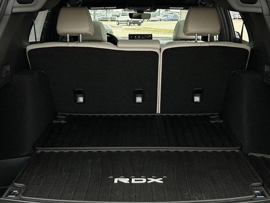 New 2026 Majestic Black Pearl Acura SH-AWD image 29