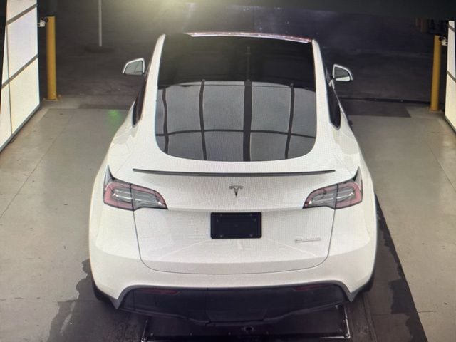 Used 2023 Pearl White Multi-Coat Tesla Performance image 13