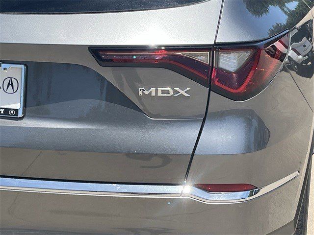 Certified Used 2026 Platinum White Pearl Acura FWD image 7
